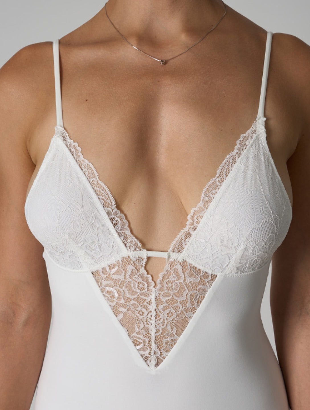 Çiçekli Dantel Bodysuit