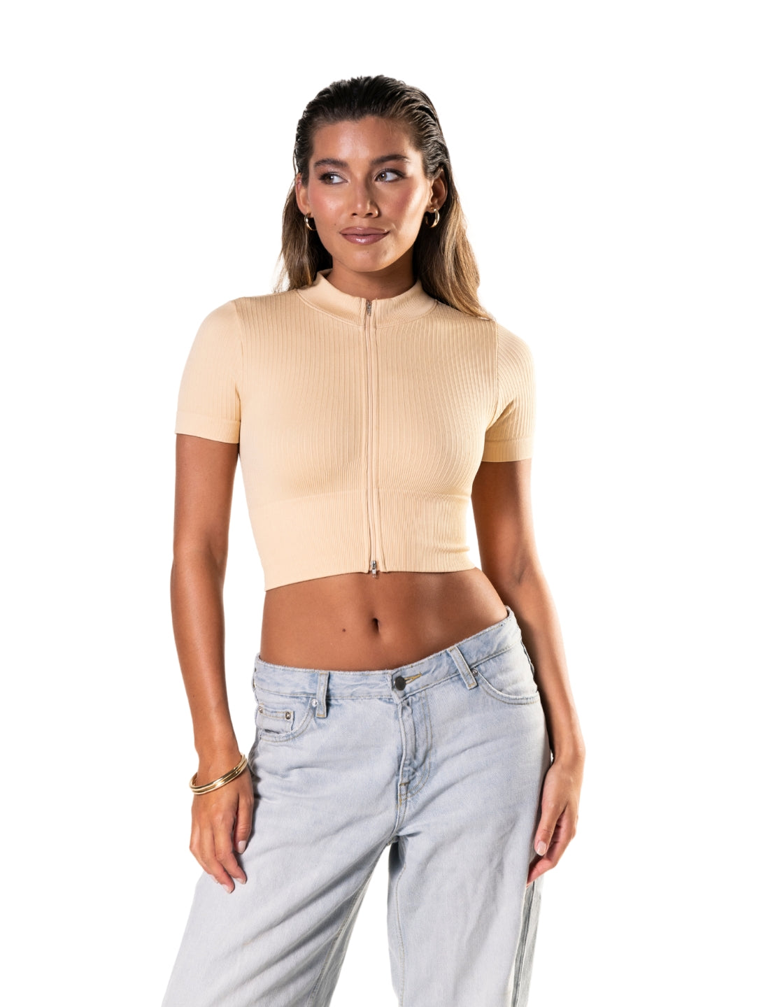 Dikişsiz Ribeli Önde Fermarlı Kısa Kollu Crop Top