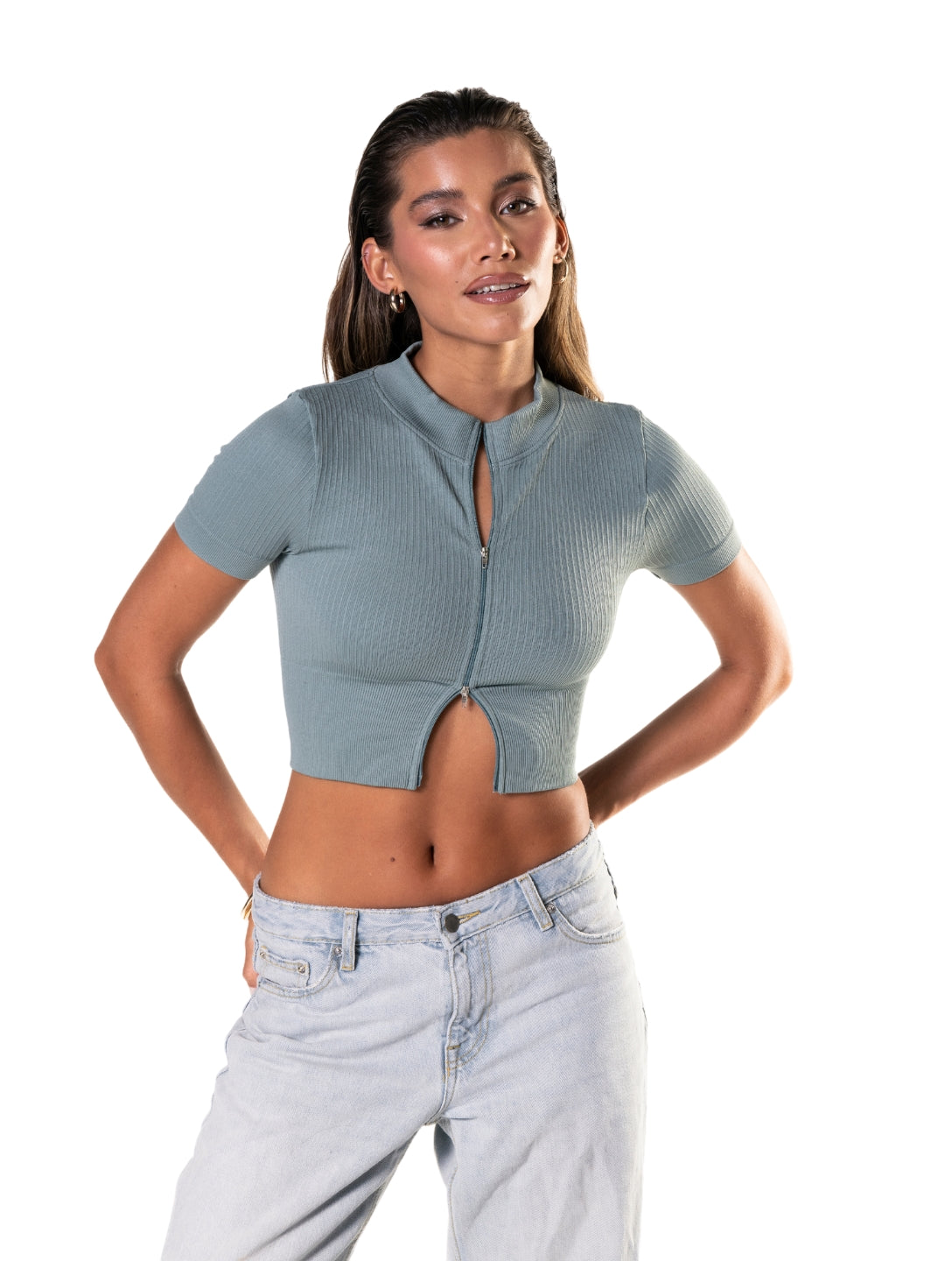 Dikişsiz Ribeli Önde Fermarlı Kısa Kollu Crop Top